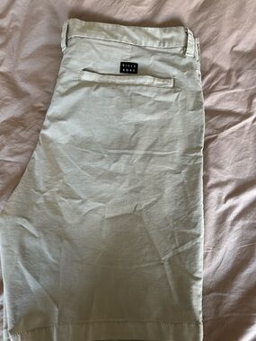 Billabong Men’s Light Beige Chino Shorts